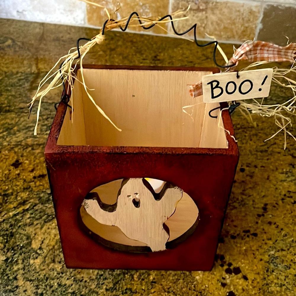 ☀️3 for $10 - Wooden Boo 👻 Halloween Decor
🎃Must Bundle